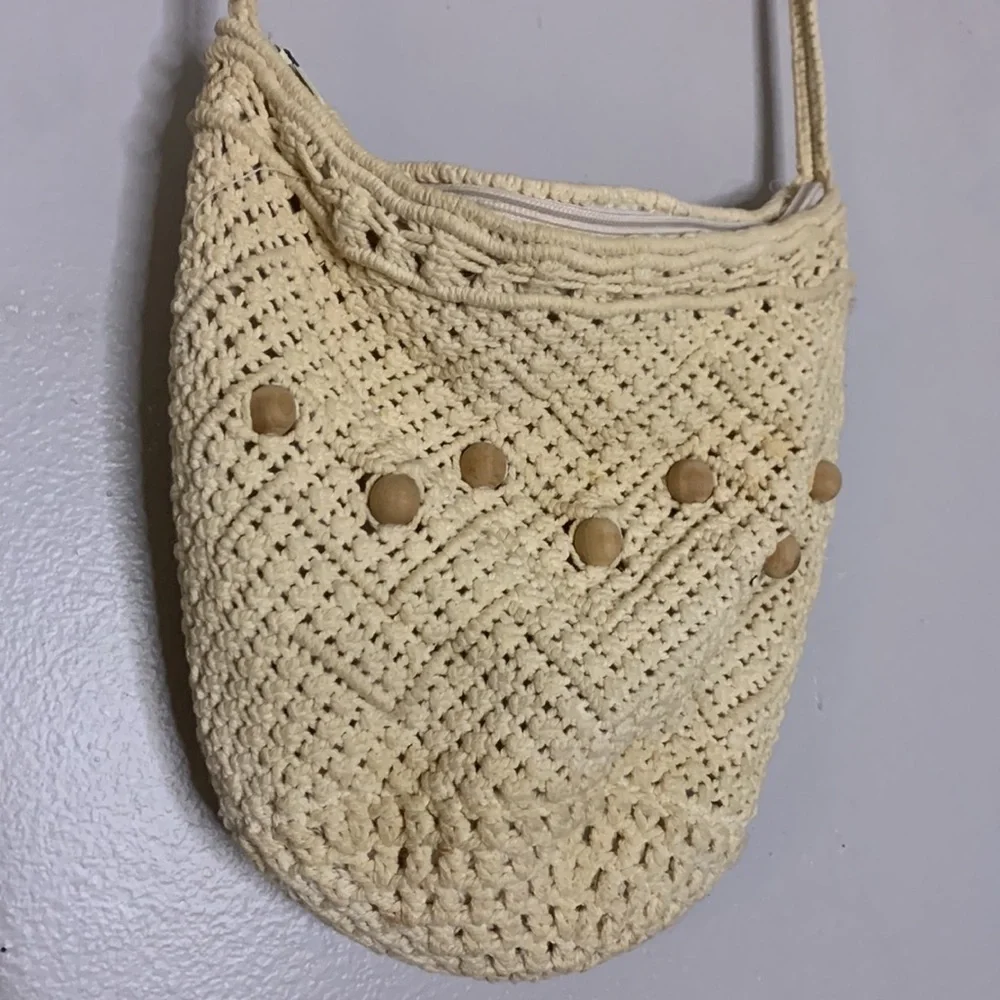 Vintage macramé woven off-white Crossbody shoulder bag purse one size